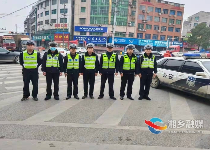 [公安局]交警大队圆满完成元旦假期交通安保任务