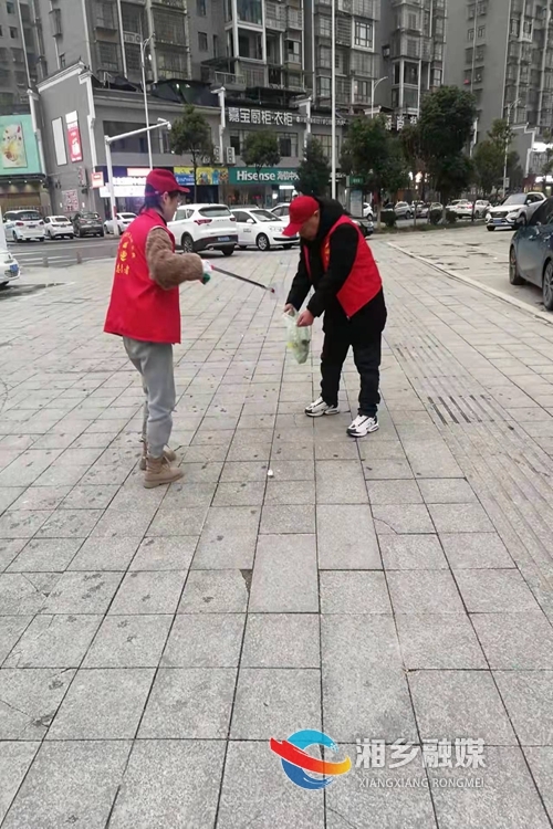 [司法局]文明劝导伴我行 志愿服务树新风