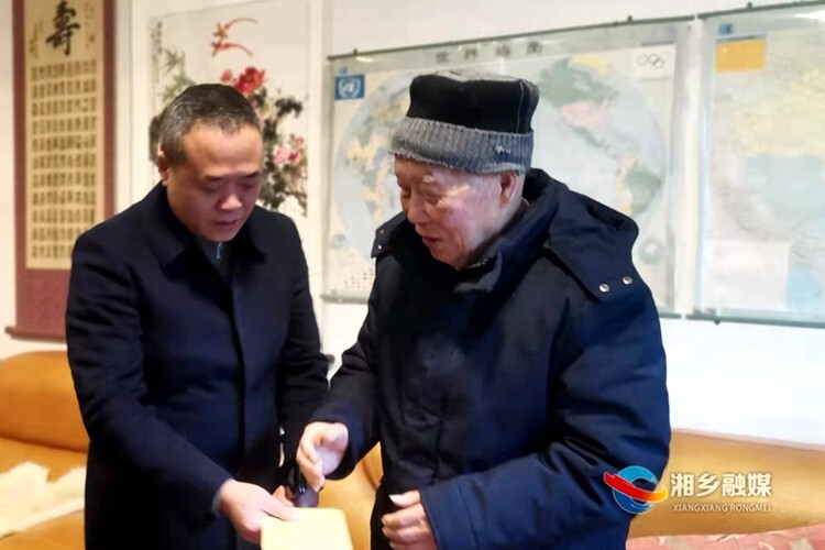 [交通运输局]节前大走访 温情暖人心