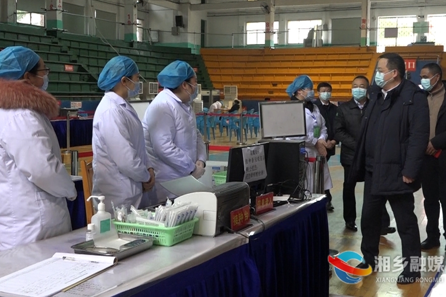 【温暖过年】郭勇看望慰问坚守岗位的医护人员和企业员工