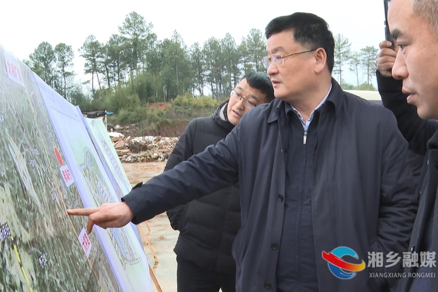 赵新文：主动服务 破解难题 加快推进重点项目建设