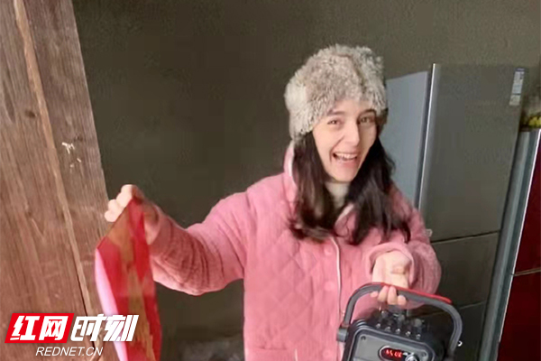 视频｜洋媳妇和中国婆婆的湖南田园生活，甜到了国外