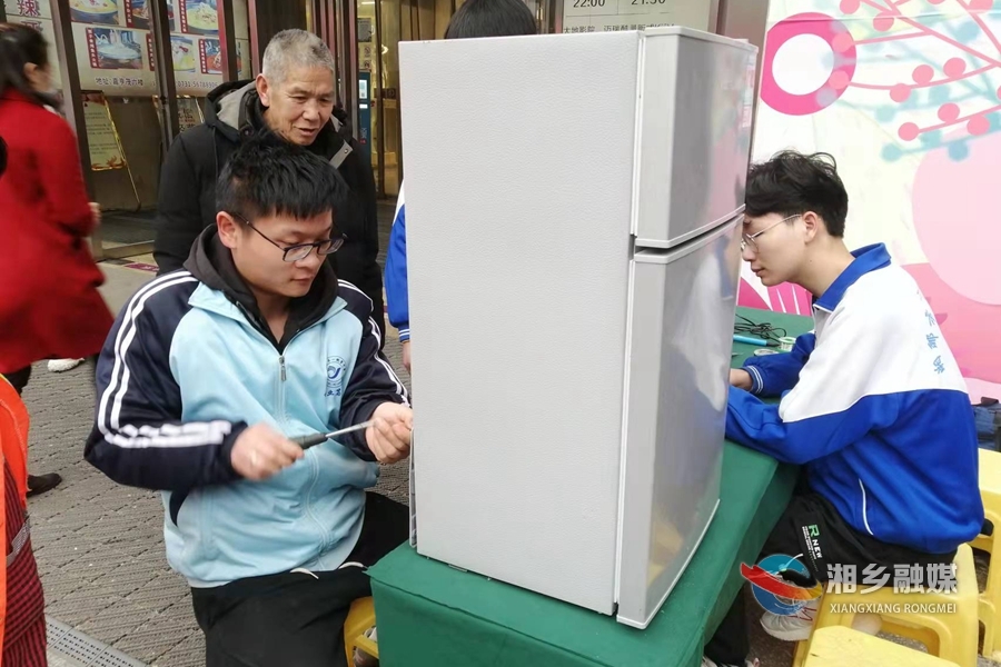 学雷锋 传精神 | 湘乡团市委：青春志愿行 服务暖民心
