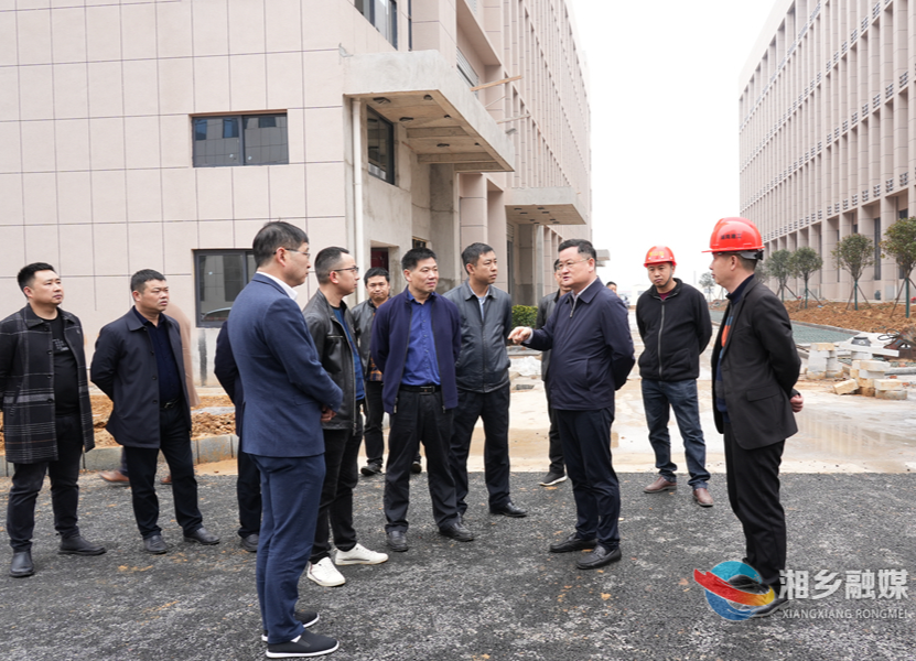 赵新文到经开区调研：企业有所呼 我们有所应