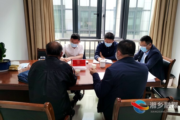 赵新文：坚持以人民为中心 带着感情和责任做好信访工作