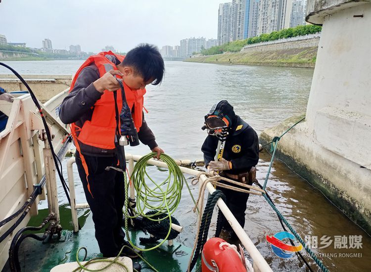 [城管局]把脉桥梁“健康” 保障出行安全