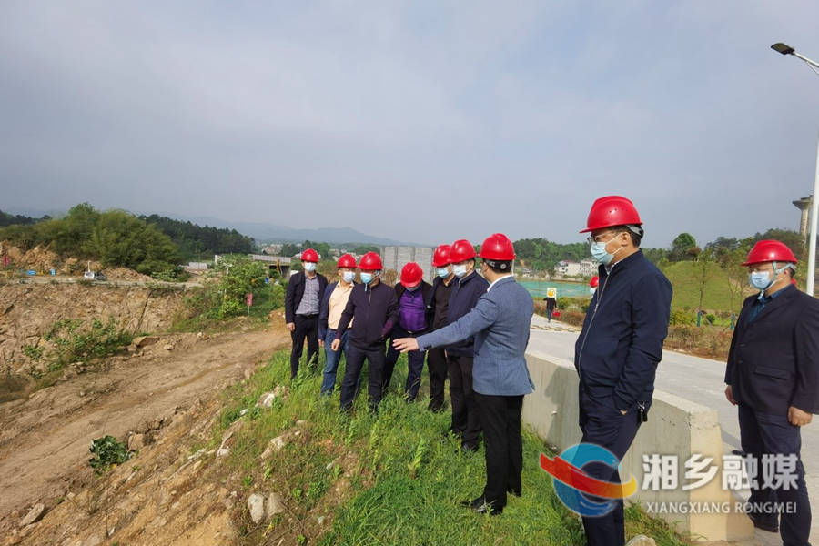 湘潭市副市长陈爱民来湘乡调研自然资源工作