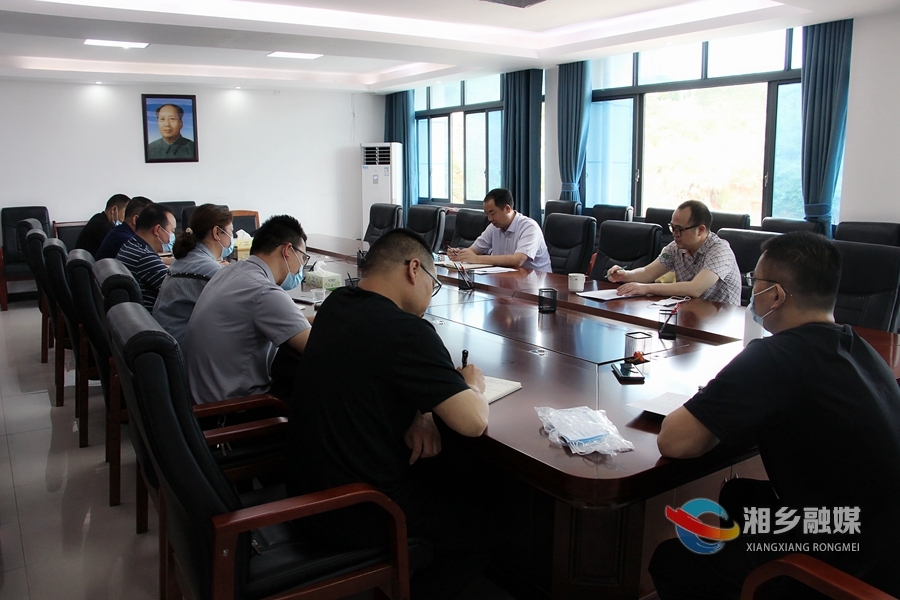 市领导与基层人大代表座谈