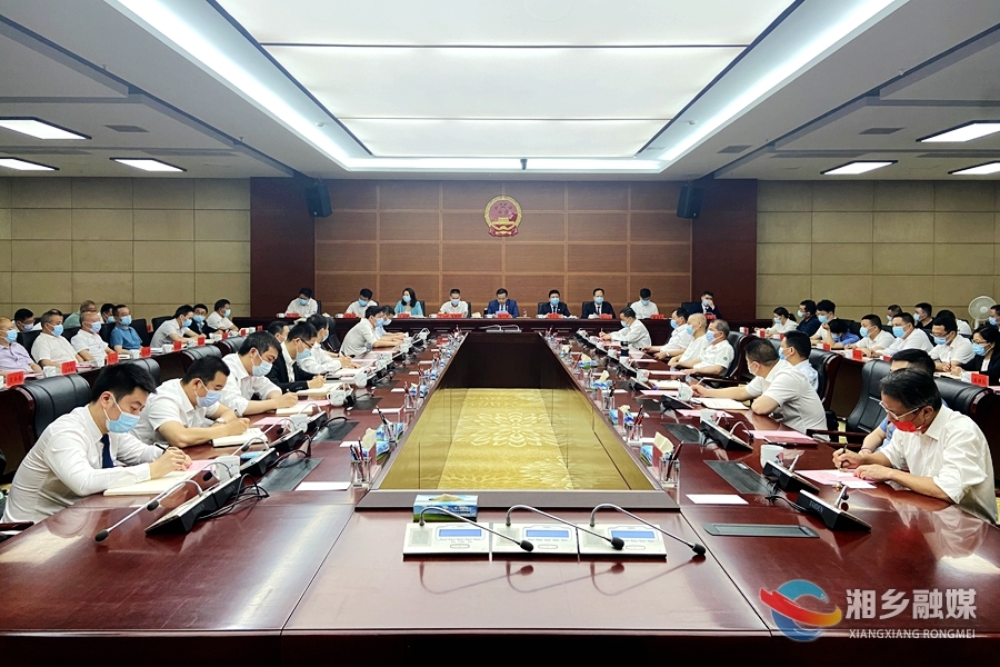 郭勇：以“永远在路上”的决心和担当推动政府系统党风廉政建设