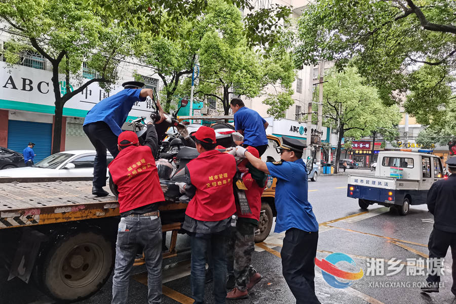 【文明创建进行时】市城管局：集中整治市容市貌 全力提升城市“颜值”
