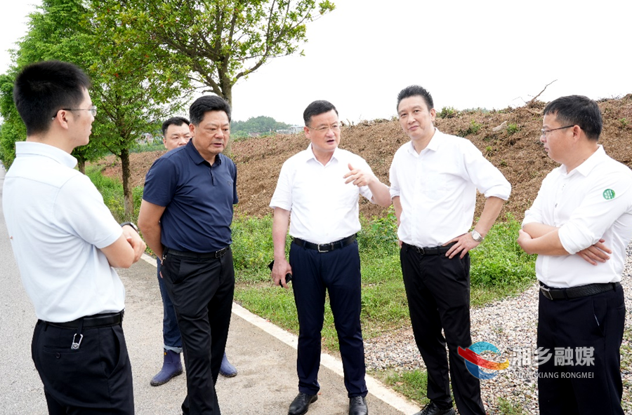 赵新文深入乡镇督导防汛抢险救灾工作