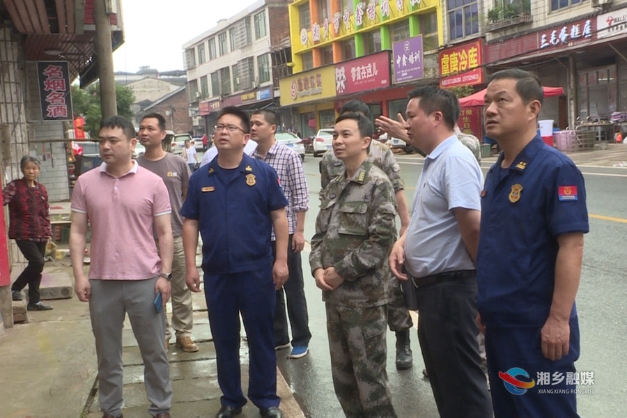 贺建到湘乡开展既有房屋安全隐患排查整治工作联点督导