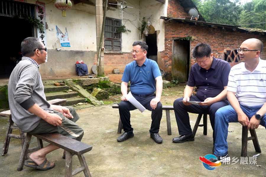 赵新文深入乡镇督办信访事项：真心实意解决群众合法合理诉求