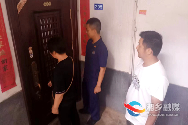 [消防救援大队]“登门入户”开展电动车消防安全宣传