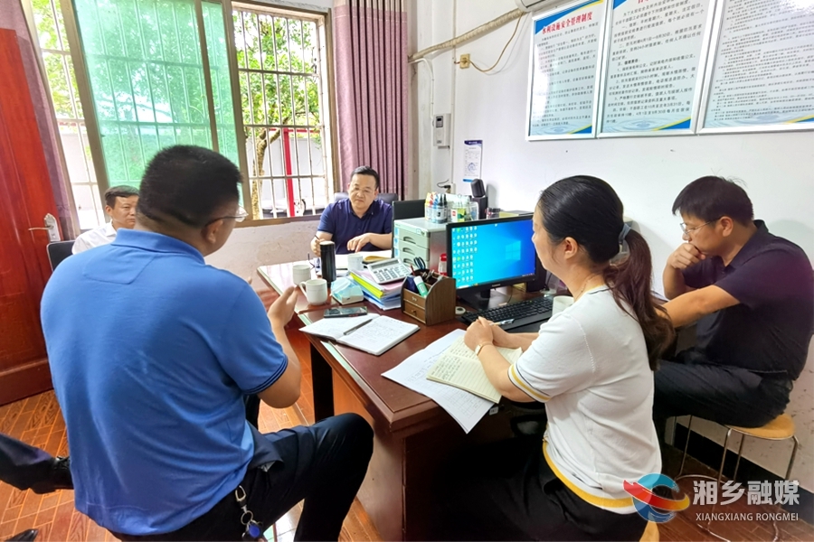 郭勇到中沙镇督导防汛防灾工作