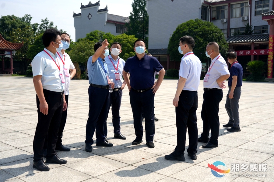 郭勇：全力做好服务保障 确保高考平稳有序