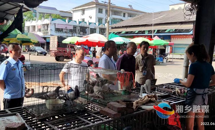 [市场监督管理局]开展家禽市场联合检查 护航食品安全