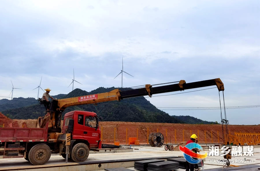 全速推进G60醴娄高速项目建设 梅桥镇实现全线交地