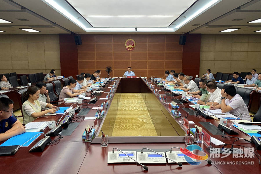 郭勇主持召开市自然资源和国土空间规划委员会2022年第四次专题会