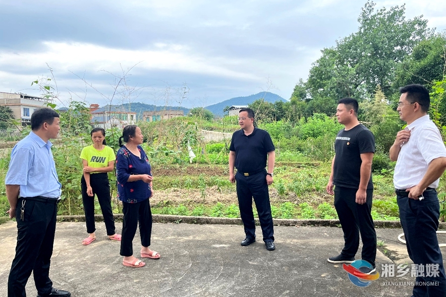 【心连心走基层 面对面解难题】郭勇到东郊乡走访看望脱贫户