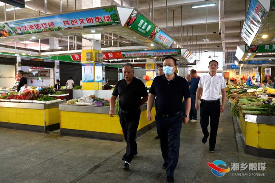 郭勇到农贸市场调研督导全国文明城市创建工作：对标对表抓实整改 用心用情为民惠民