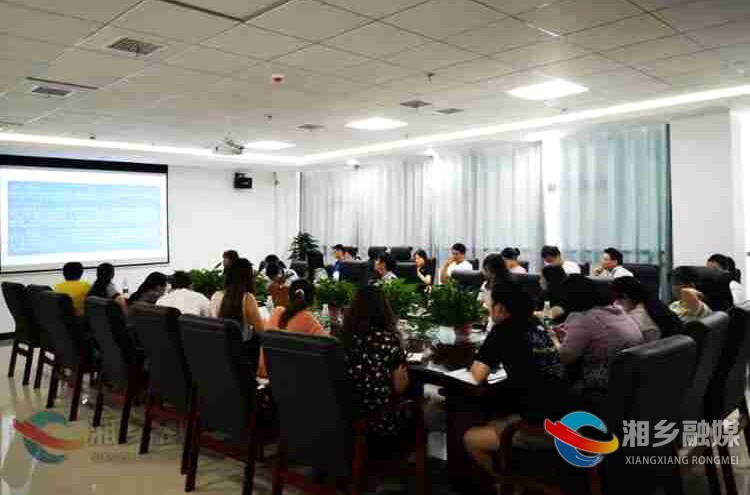 [人社局]加强培训 打通民营企业职称评审“最后一公里”