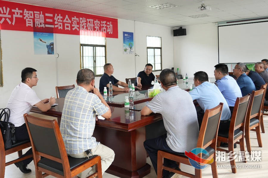 【百名干部联百企】郭勇到狮冲农业调研：当好企业“店小二”