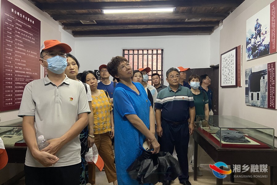 市财政局：追寻先烈足迹 汲取奋进力量