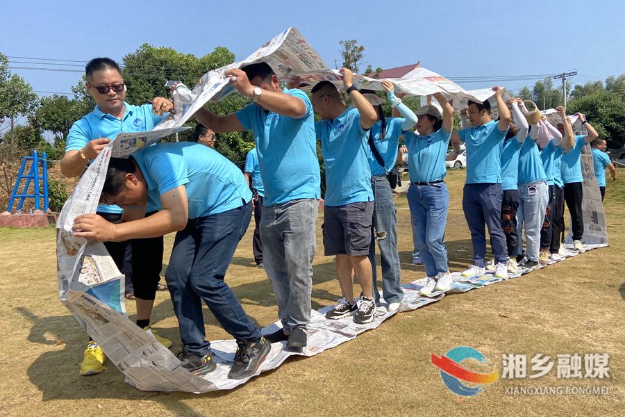 蓝天驾校：户外拓展强队伍 激发员工新活力