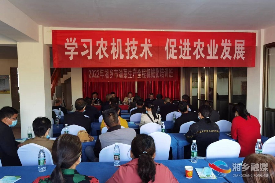 湘乡：推广油菜生产全程机械化 促进产量效益双提升