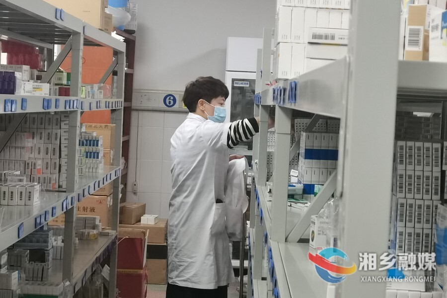 【心连心走基层 面对面解难题】群众健康有“医”靠 湘乡药品耗材带量采购为群众就医“减负”