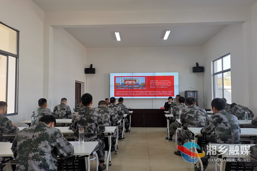 【学习贯彻落实党的二十大精神】市人武部组织民兵学习党的二十大精神