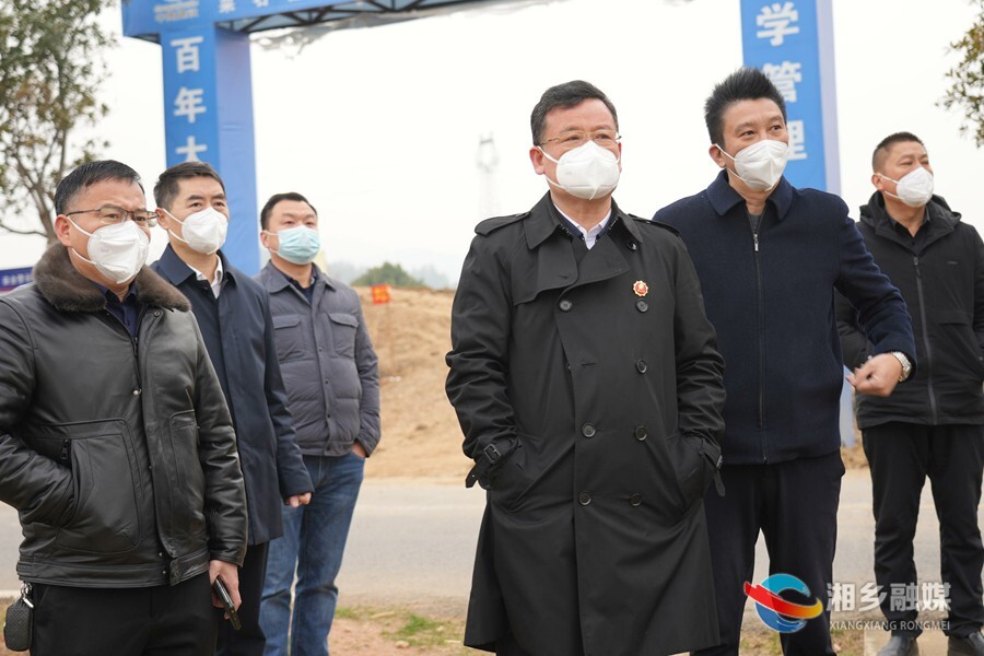 赵新文：做到三个“明确” 高质高效完成泉湖片区项目建设