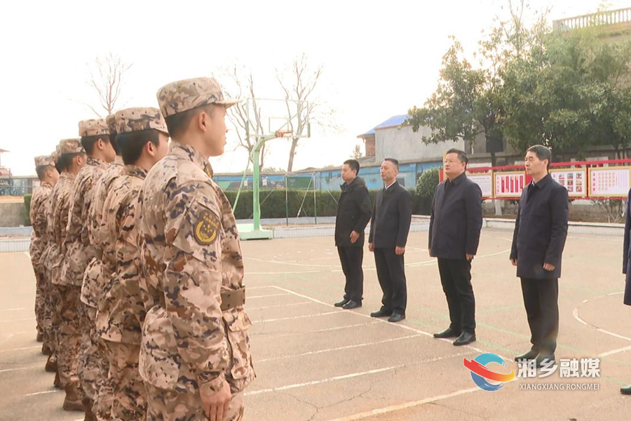 【温暖过年】赵新文郭勇等看望慰问驻市部队官兵、军休干部