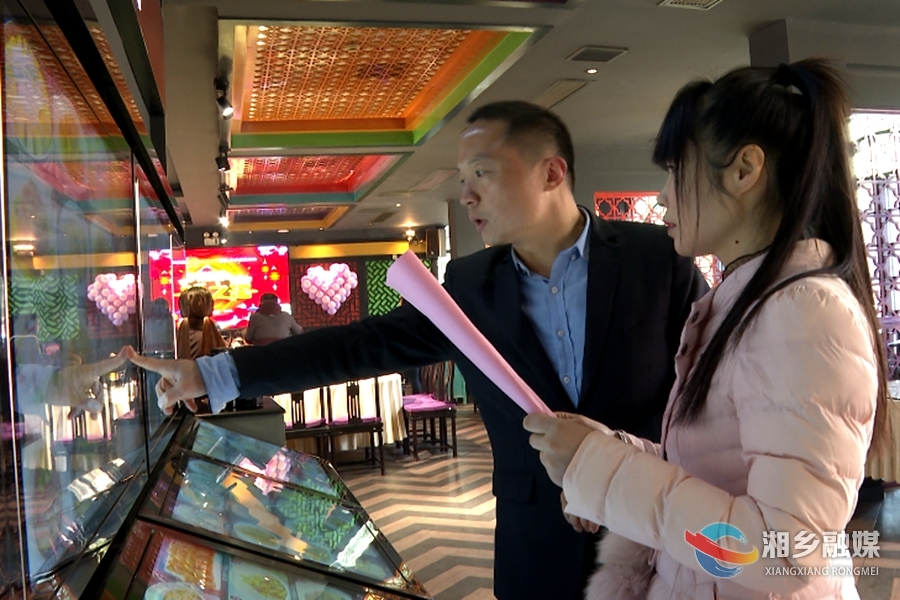 【龙城年味】“烟火气”归来 年夜饭预订火热