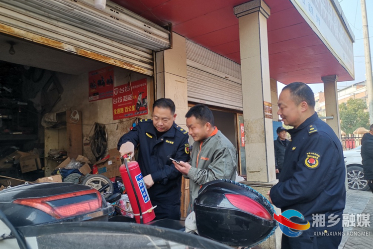 [泉塘镇]开展门店春季消防安全检查