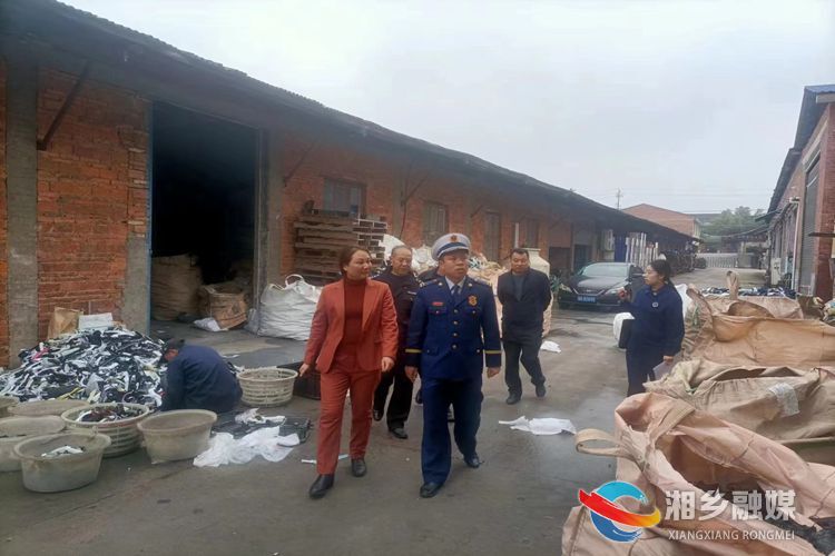 [昆仑桥街道]查隐患防风险 安全生产落实效