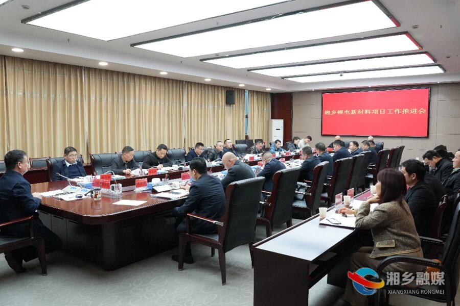 【狠抓项目年 全力拼经济】赵新文: 全方位做好服务保障 确保项目早日投产达效