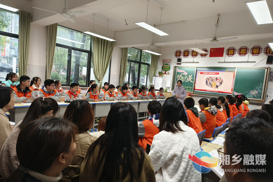 湘乡：多彩教育实践活动让未成年人体验“劳动美”