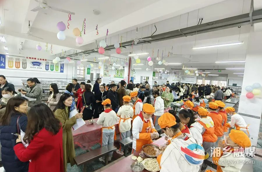 洗衣服、包饺子、水果拼盘......快来看看湘乡这些娃有多能干