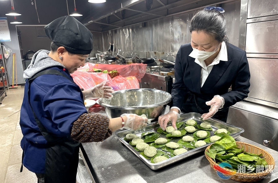 【春天的味道】尝一口蒿子粑粑 品一段春日好时光
