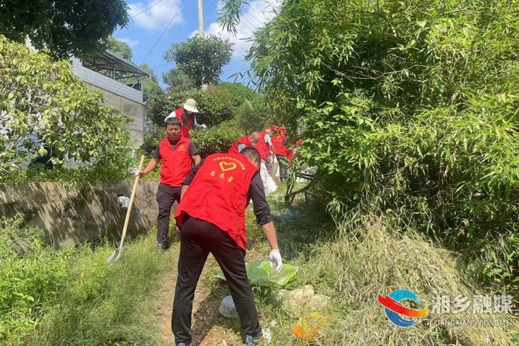 [育塅乡]发挥党员模范带头作用 争当文明城市创建先锋