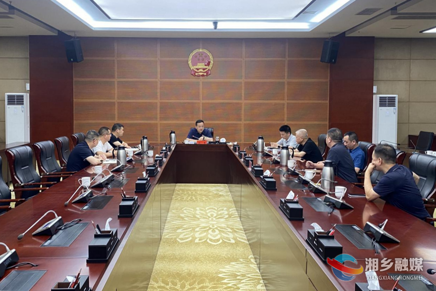 【狠抓项目年 全力拼经济】郭勇：全力以赴推进徐特立项目东山学校综合楼建设