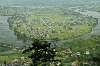 湘乡市党员干部教育主题线路 | 执党建引领之“笔” 绘乡村振兴之“图”