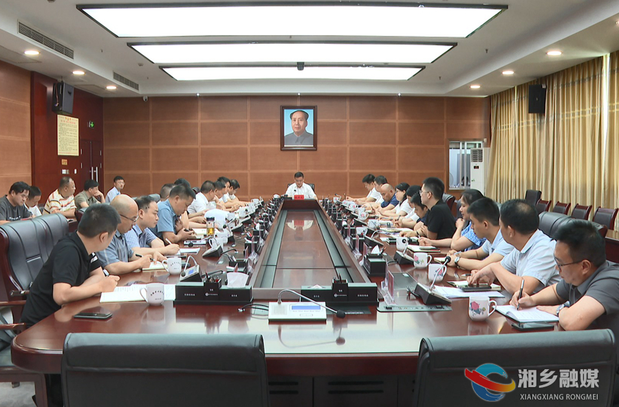 赵新文专题调度锂电新材料项目: 强化服务 加强统筹  推进项目建设提速增效