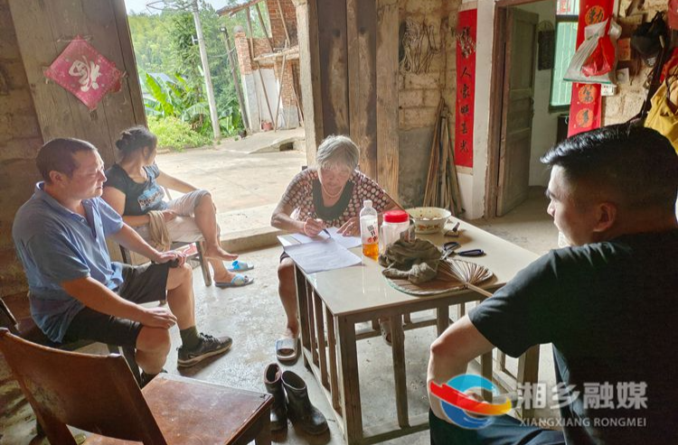 [梅桥镇]打好“调解+普法”组合拳 构建大平安工作格局
