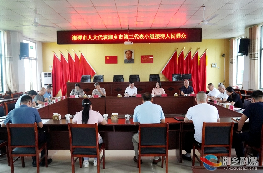 赵新文赴龙洞镇联系走访结对帮扶对象并开展群众接待活动