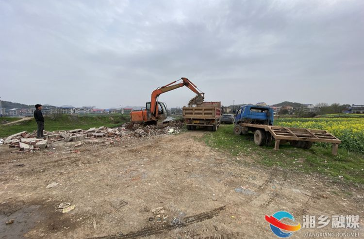 [虞唐镇]开展河库违规乱建清理行动