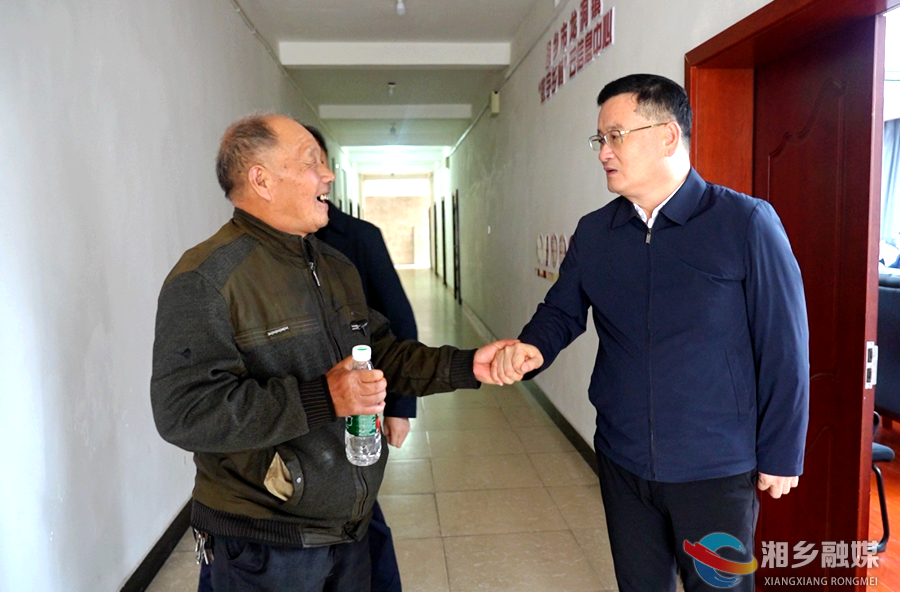 【“走找想促”活动】赵新文到龙洞镇接访：营造办事依法、遇事找法、解决问题用法的良好环境