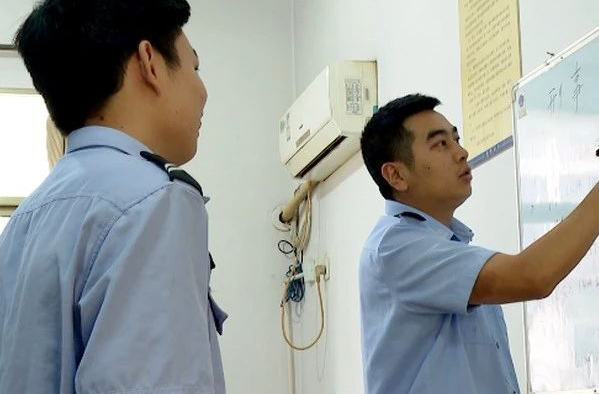 走出机关大院，奔赴湘乡基层一线的他们这样做……